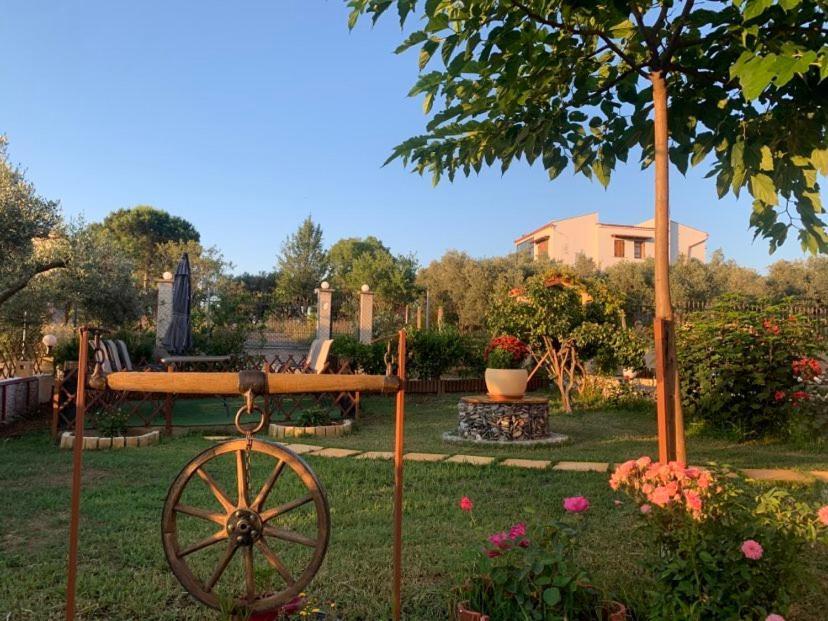 Dora'S Garden Villa Alexandroupolis Buitenkant foto