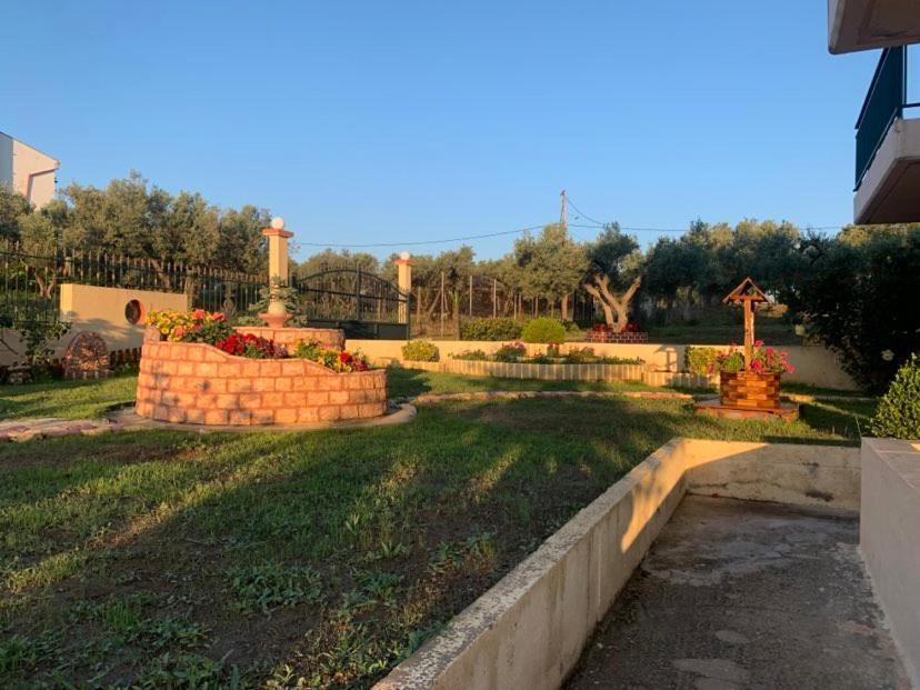 Dora'S Garden Villa Alexandroupolis Buitenkant foto