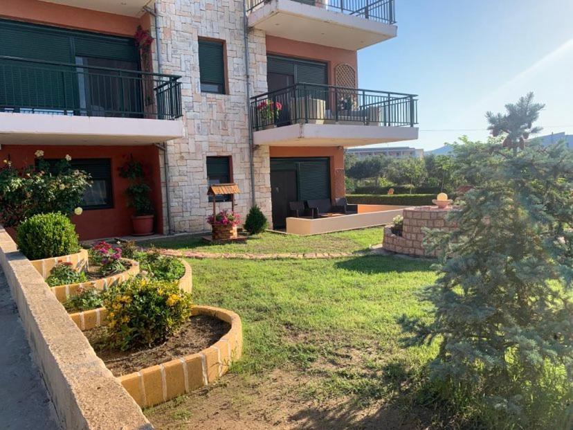Dora'S Garden Villa Alexandroupolis Buitenkant foto
