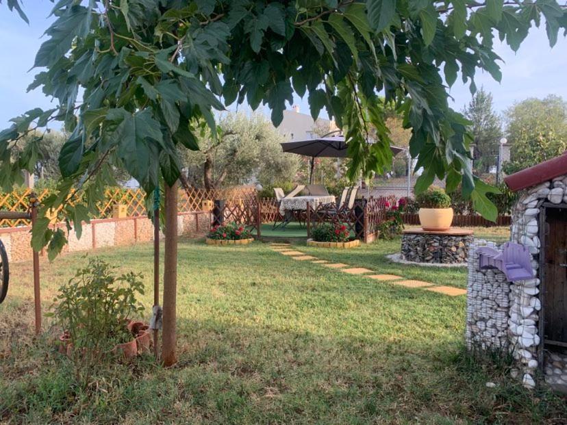 Dora'S Garden Villa Alexandroupolis Buitenkant foto