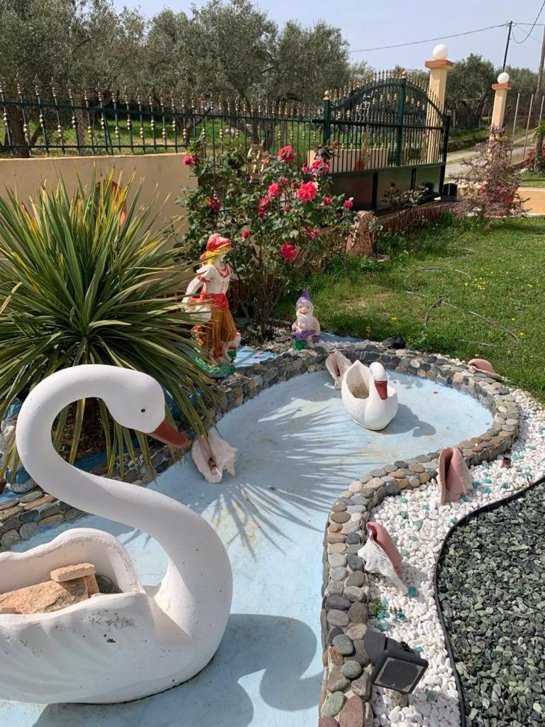 Dora'S Garden Villa Alexandroupolis Buitenkant foto