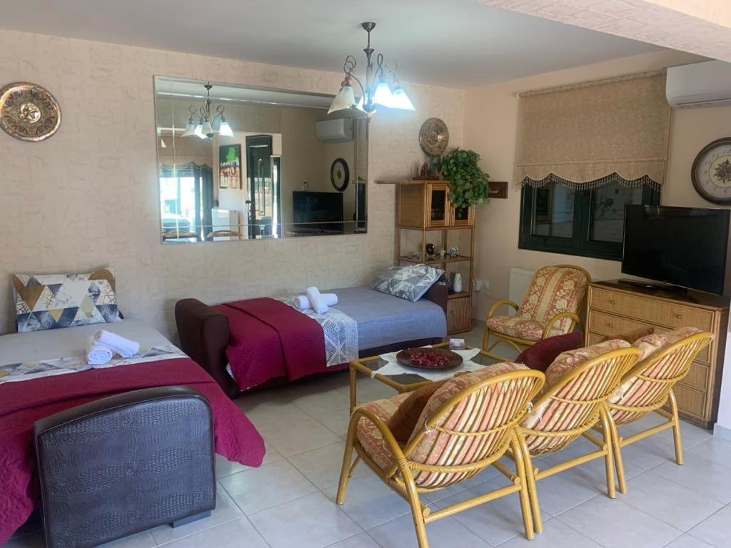 Dora'S Garden Villa Alexandroupolis Buitenkant foto
