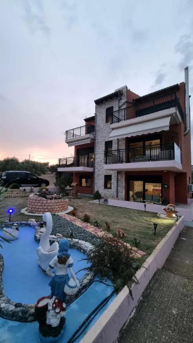 Dora'S Garden Villa Alexandroupolis Buitenkant foto