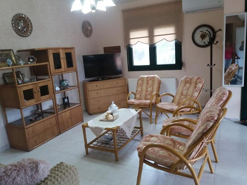 Dora'S Garden Villa Alexandroupolis Buitenkant foto